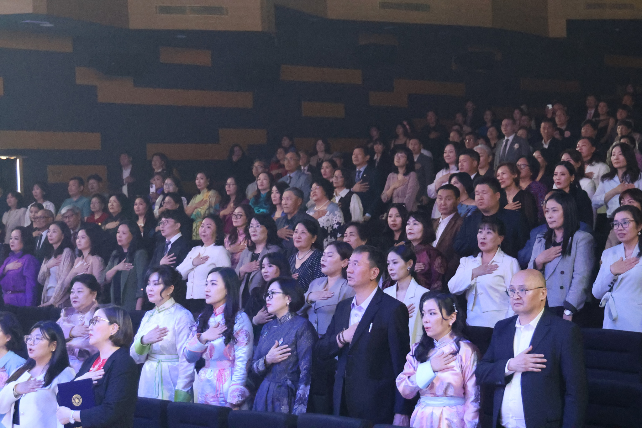 ОУУБИС-ИЙН 30 ЖИЛИЙН ОЙН БАЯРЫН ХҮНДЭТГЭЛИЙН АРГА ХЭМЖЭЭ ЁСЛОЛ ТӨГӨЛДӨР БОЛЖ ӨНДӨРЛӨЛӨӨ