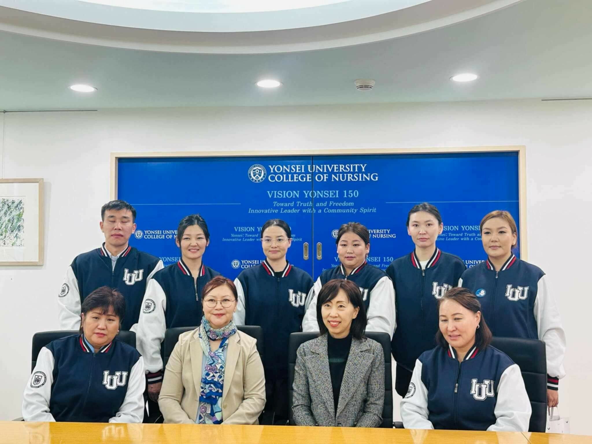 СУВИЛАХУЙН СУРГУУЛИЙН МАГИСТРЫН ОЮУТНУУДЫН СОЛОНГОС ДАХЬ АЙЛЧЛАЛ