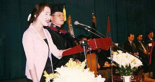 Анхны ерөнхий захирал